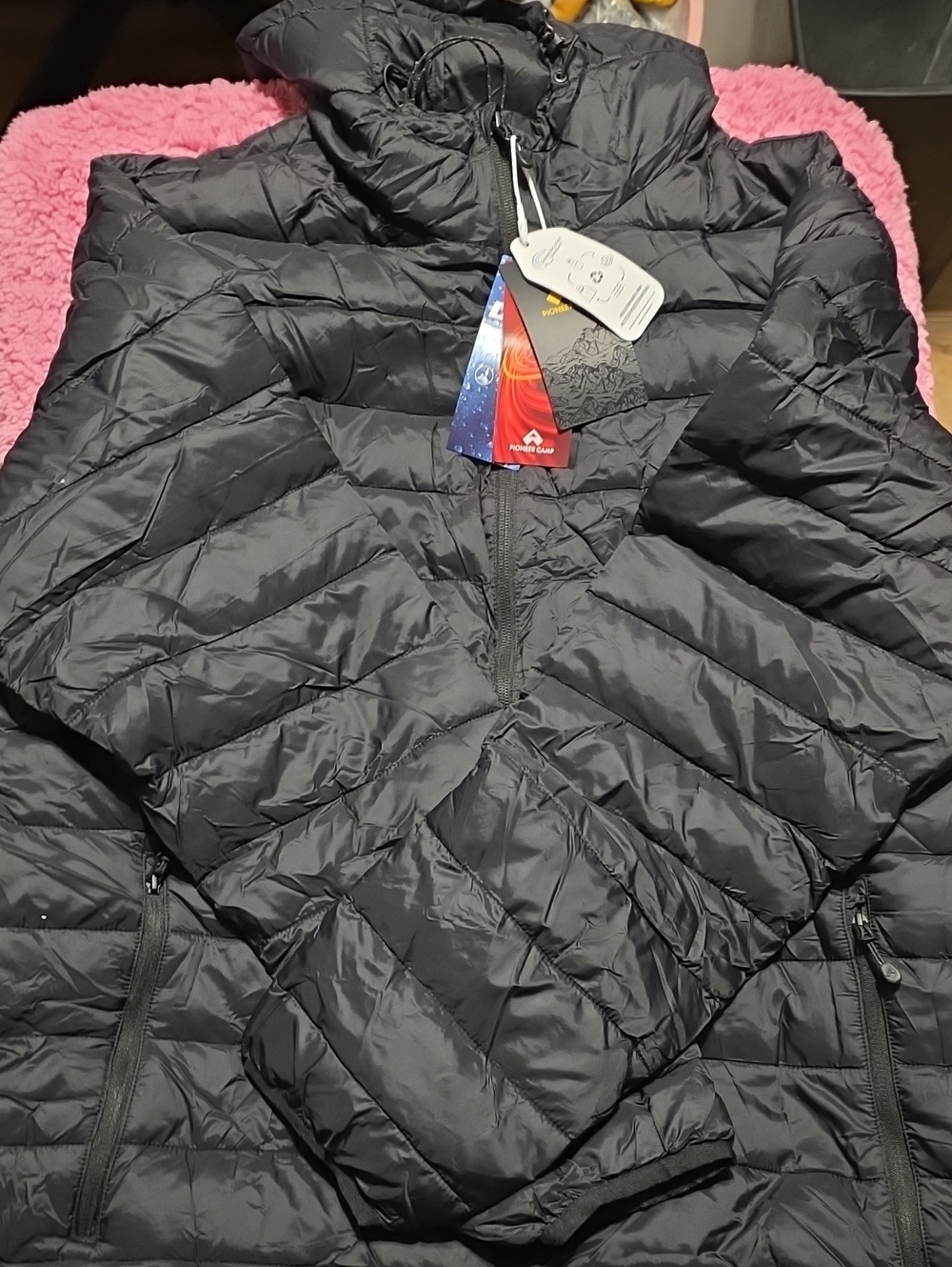 PIONEER Women's Black Quilted Packable Puffer Jacket